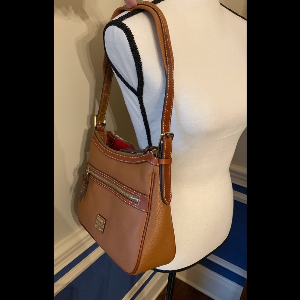 Dooney & Bourke 🦆 Convertible Crossbody - Picture 6 of 6
